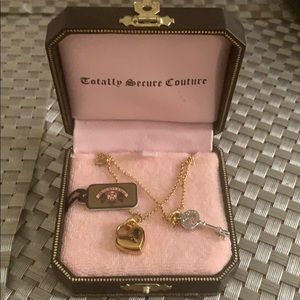 NWT Juicy Couture Layered Gold Necklace